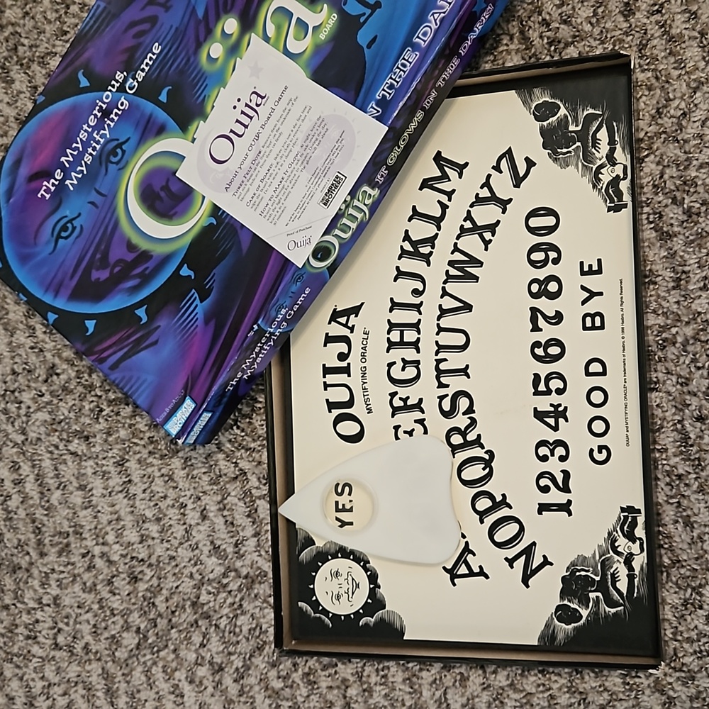 1998 Glow in the Dark Ouija Board